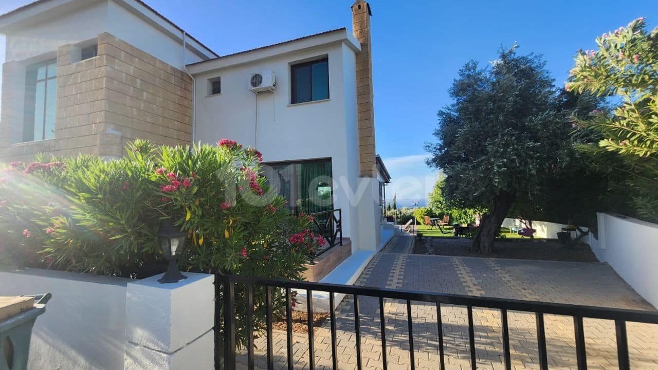 Girne Lapta 3+1 Satılık Villa — Lapta, Girne