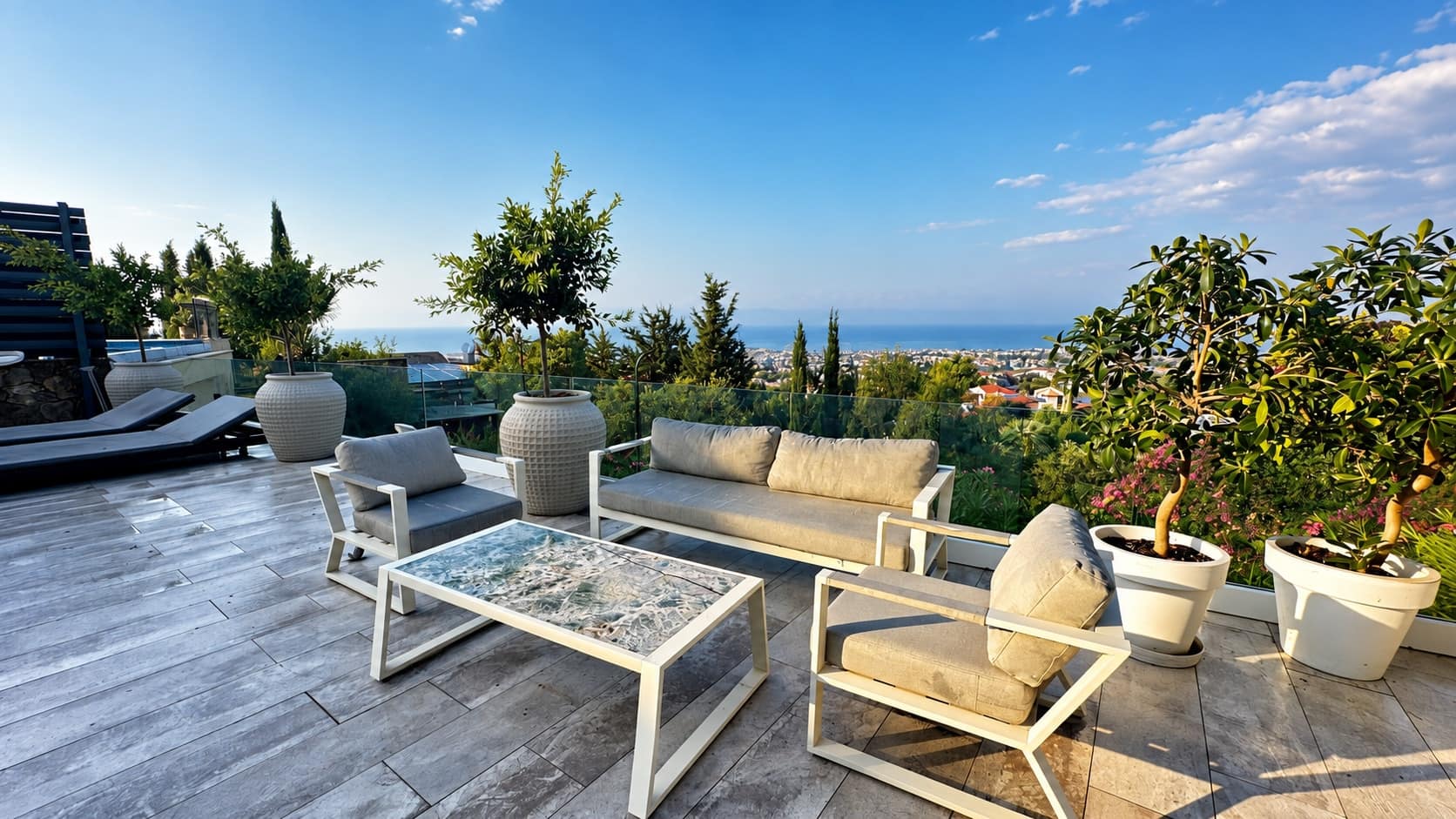 Girne Alsancak’ta Deniz ve Dağ Manzaralı, Özel Havuzlu 4+1 Villa | £589.000 — Alsancak, Girne