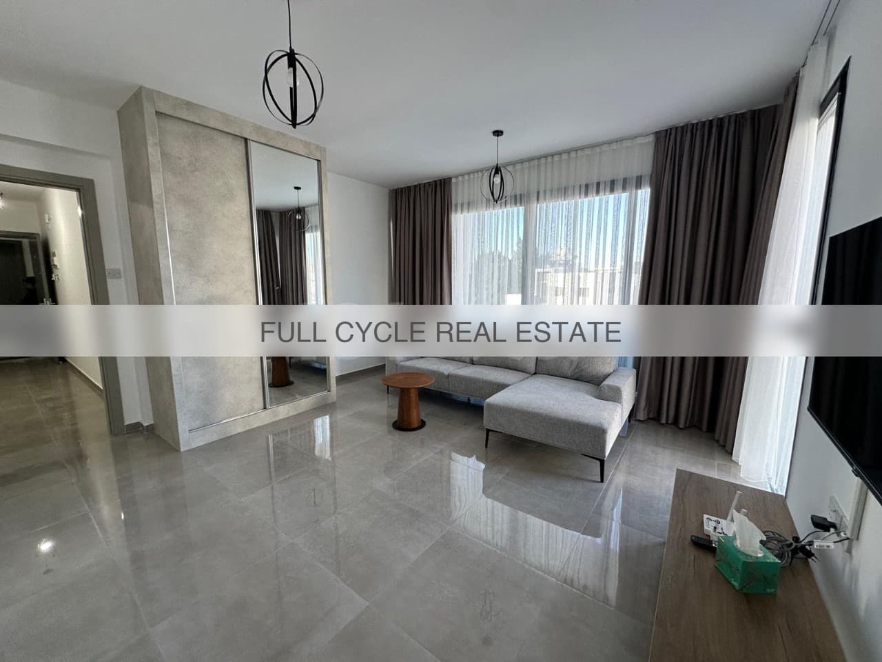 Girne Merkez'de 1+1 Günlük Kiralık Daire — fotoğraf 1/6